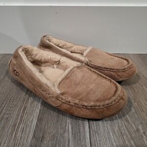 Ugg Ansley Moccasins Womens Size 9 Tan Shearling Slippers Cozy